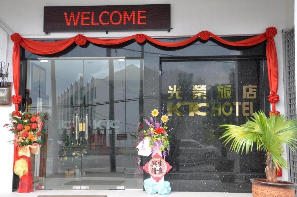 Ktc Hotel Sungkai Esterno foto