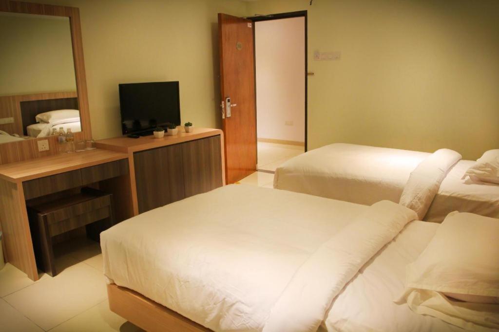 Ktc Hotel Sungkai Esterno foto