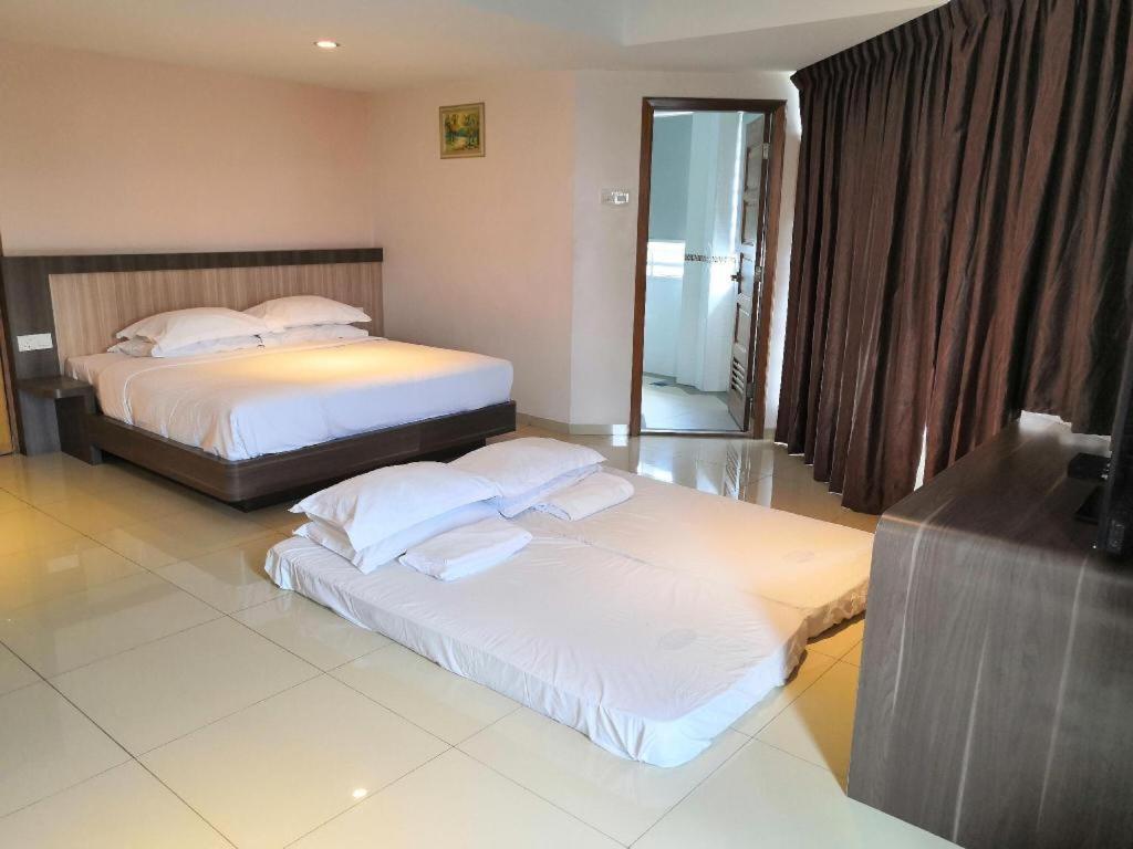 Ktc Hotel Sungkai Esterno foto